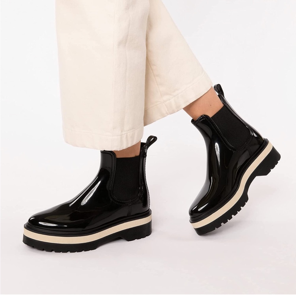 Lemon Jelly Platform Ankle Boots - Casual, Lemon-Scented Rain Boots
